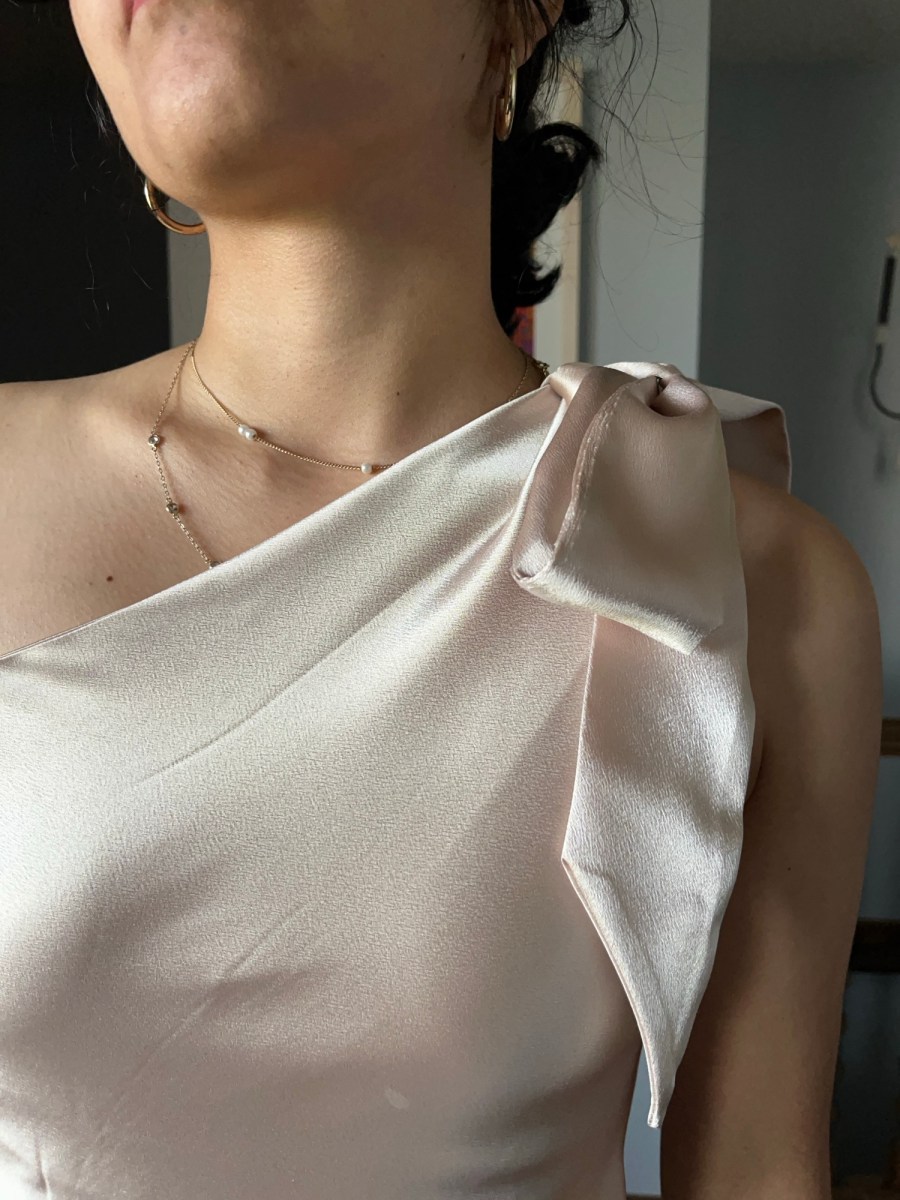DIY: one-shoulder bias&nbsp;dress